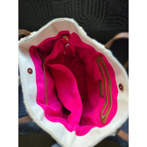 Steve Madden Bali Colorful Large Tote Weekender - Picture 4 of 6